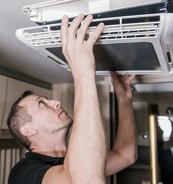  Professional Licensed And Insured Cleaners in Lake in the Hills, IL